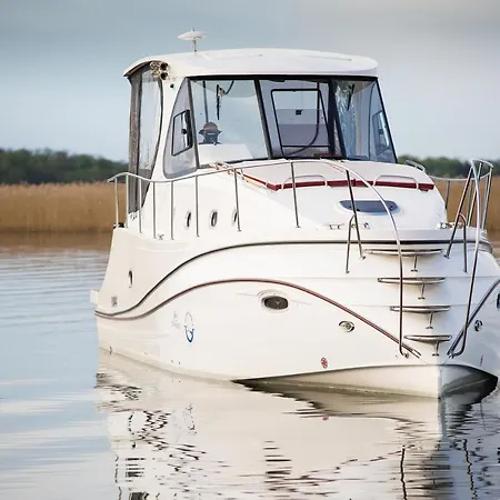 Botel Jacht Motorowy Tes 393 Illuminatus